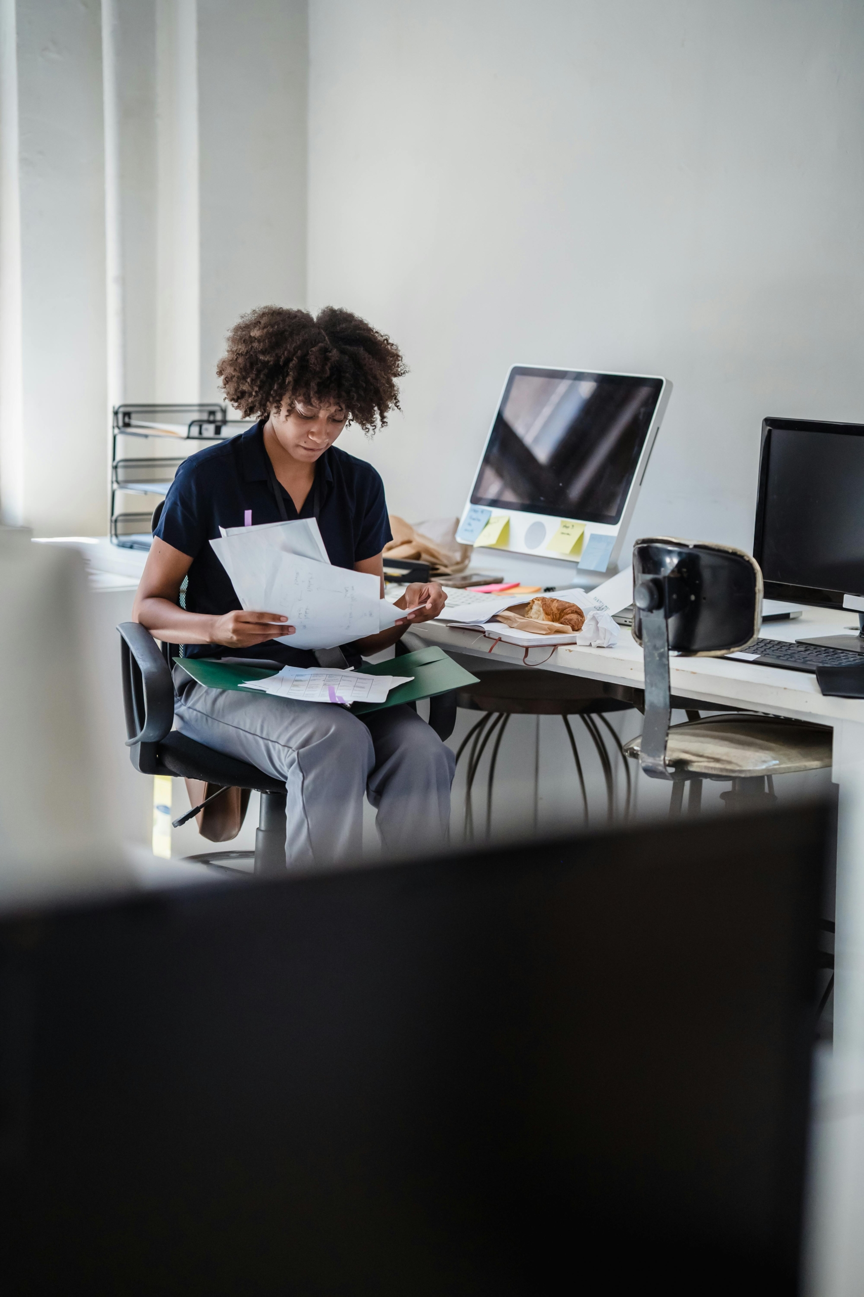 pexels-mizunokozuki-12911257